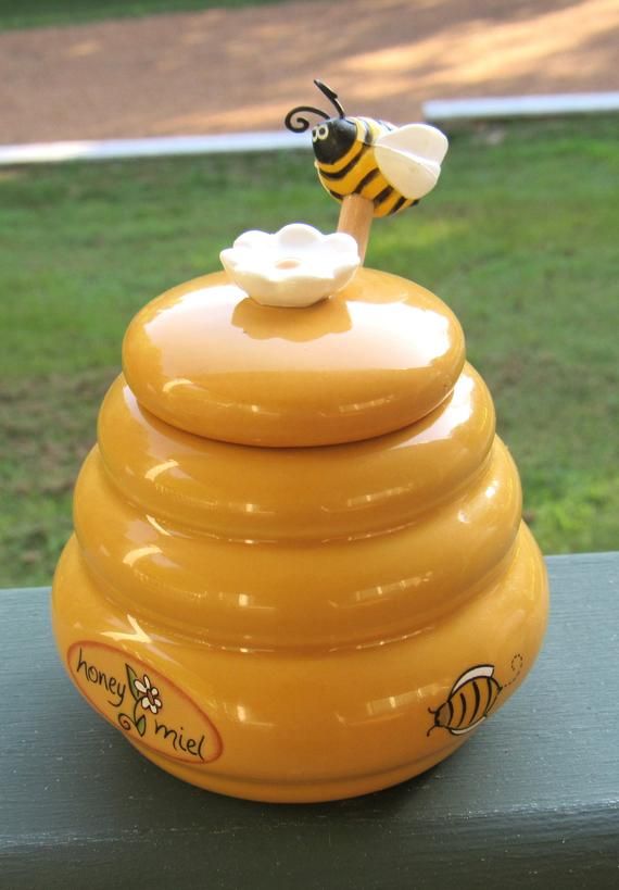 Honey Beehive Pot & Dipper